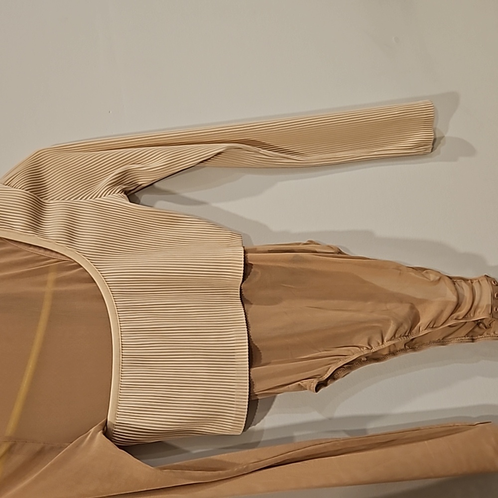 Maniere De Voir Bodysuit Beige - Picture 5 of 6